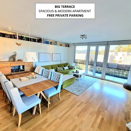 Waldorf Apartment